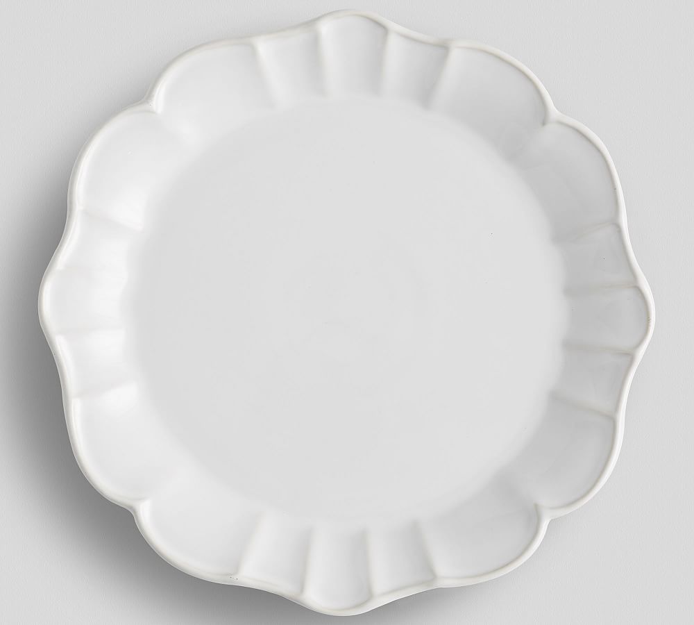 Set of 4- Monique Lhuillier Juliana Scalloped Dinner Plate
