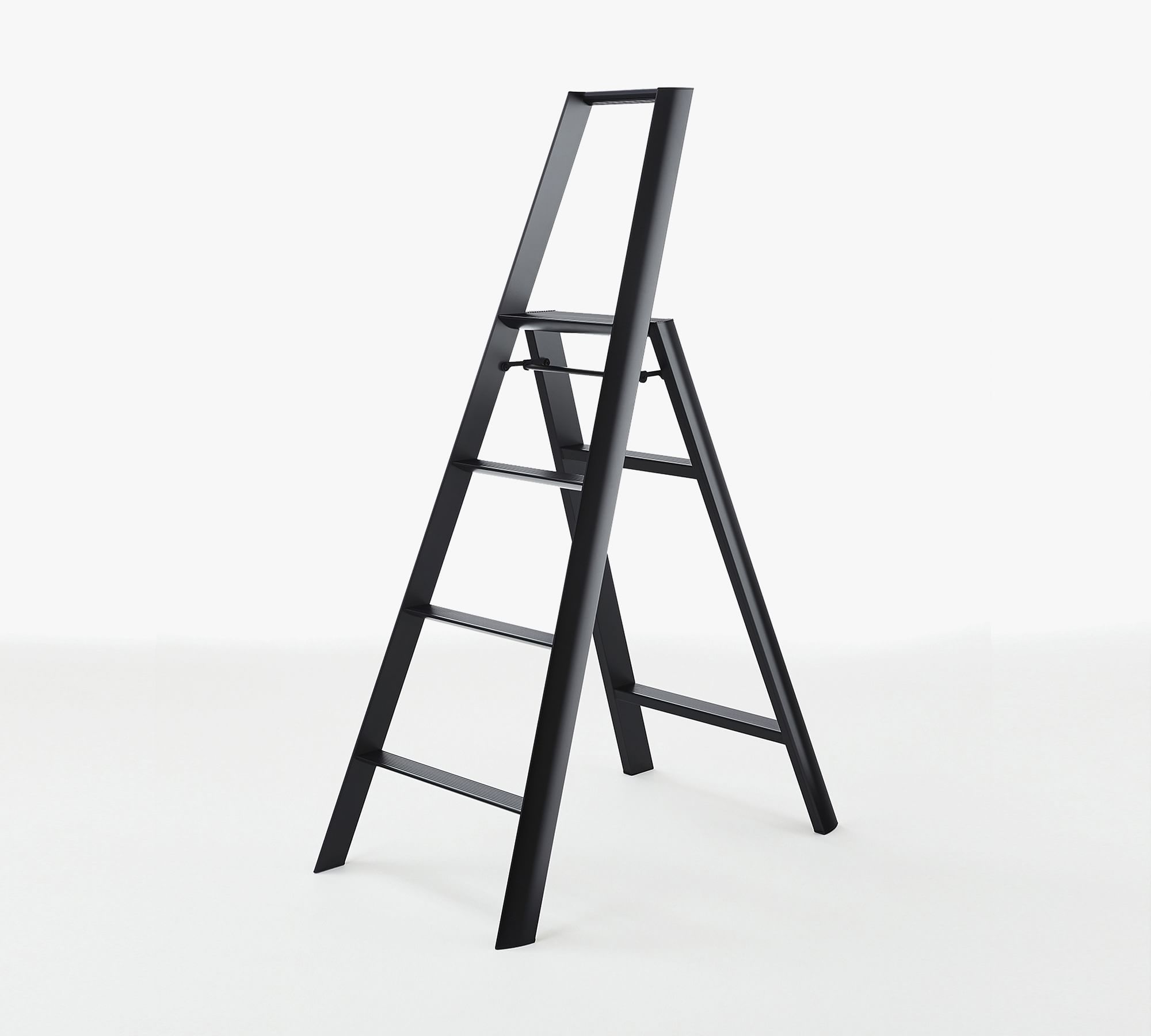 Lucano Step Stool