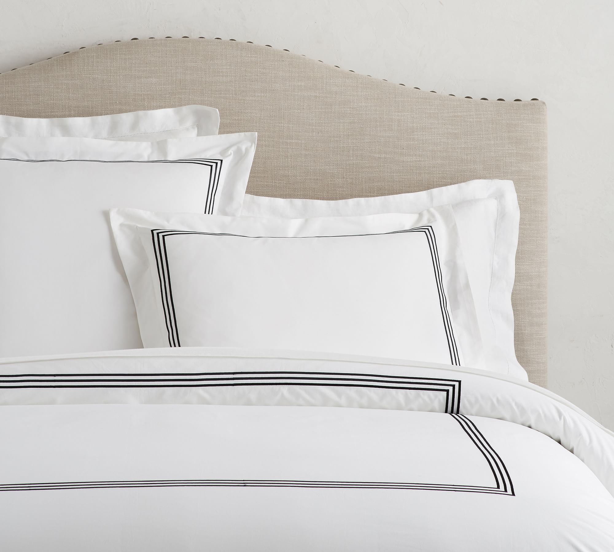 Open Box: Grand Organic Percale Duvet Cover