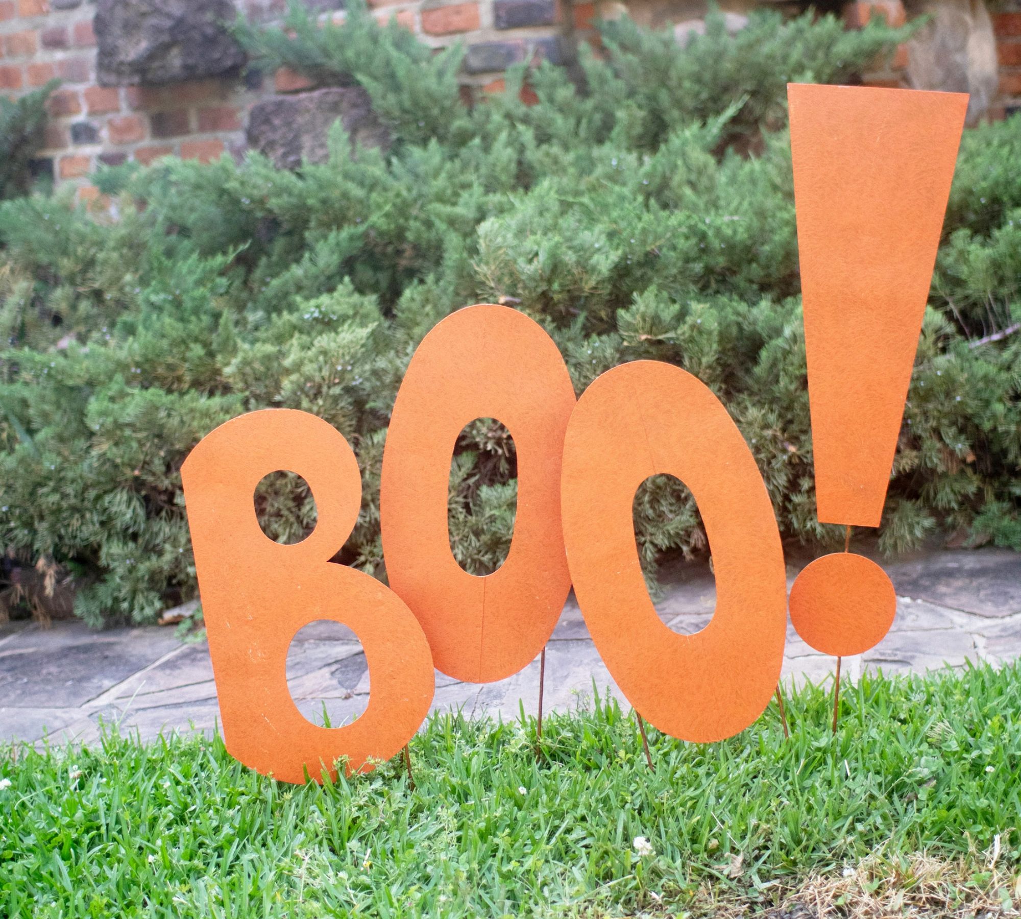 Boo! Outdoor Garden Stake