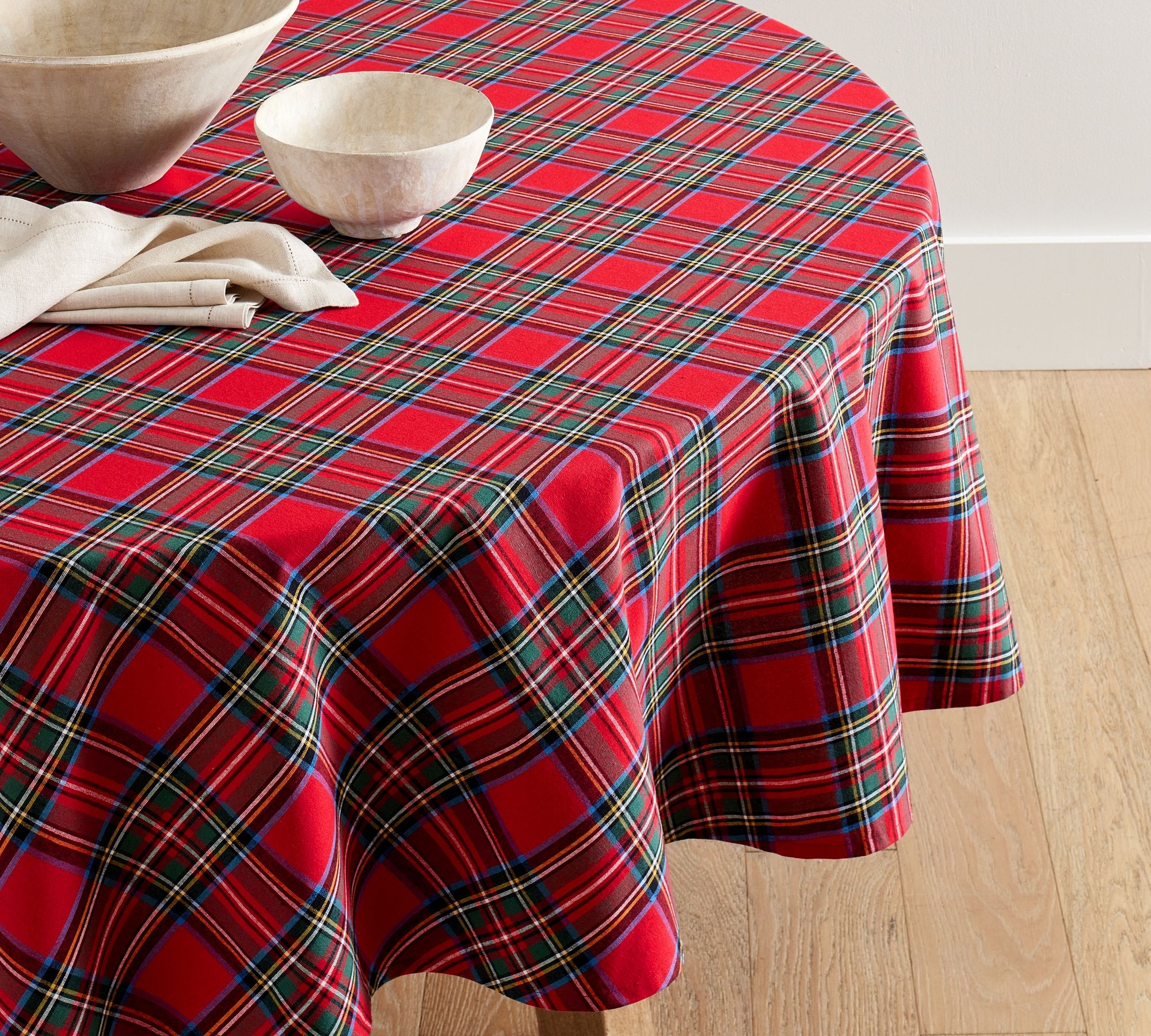 Stewart Plaid Cotton Round Tablecloth