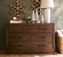 Oakleigh 7-Drawer Dresser (57&quot;)