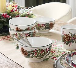 Holly Berry Stoneware Cereal Bowls - Set of 4