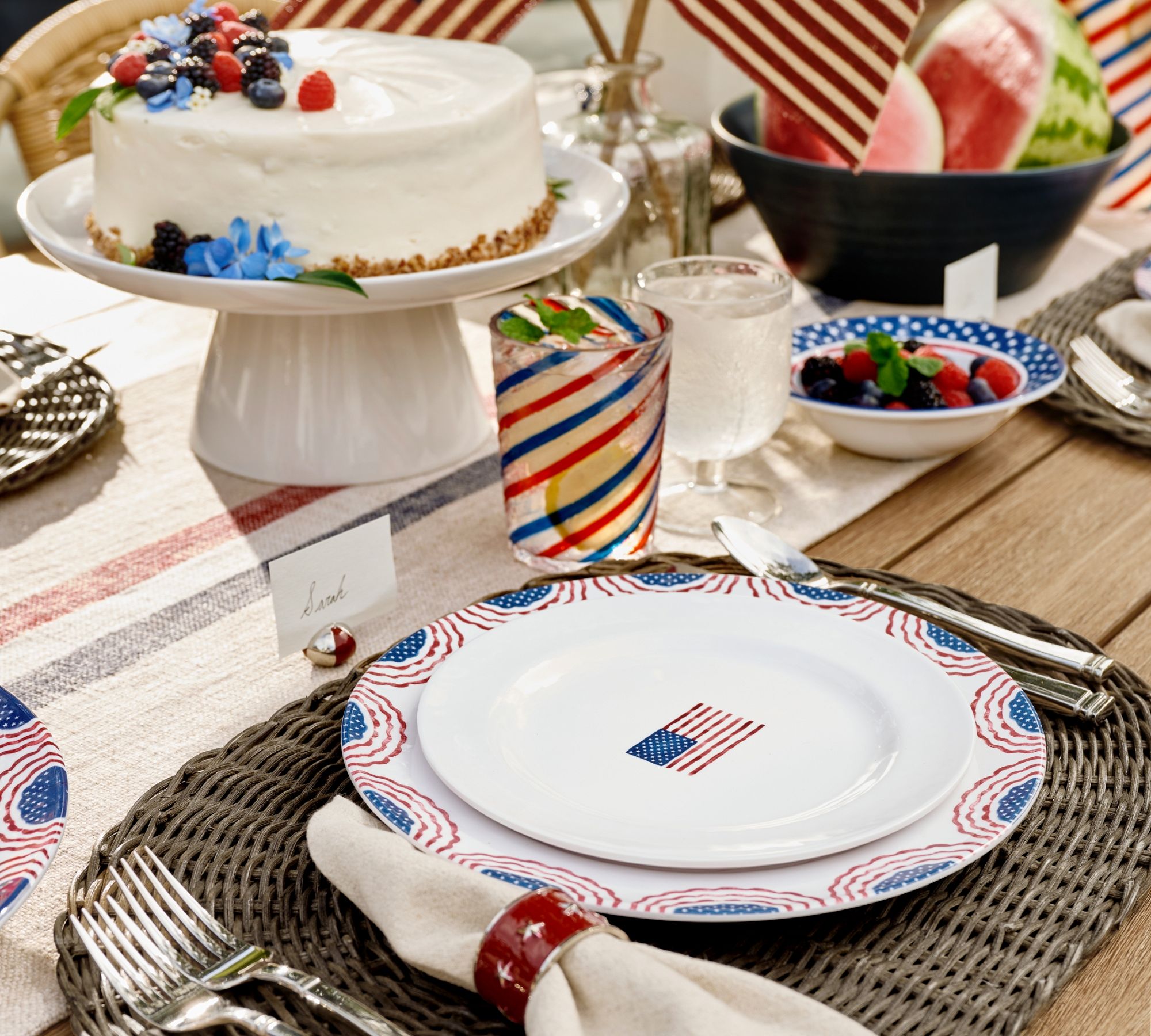 Cabana Americana Outdoor Melamine Dinnerware Collection