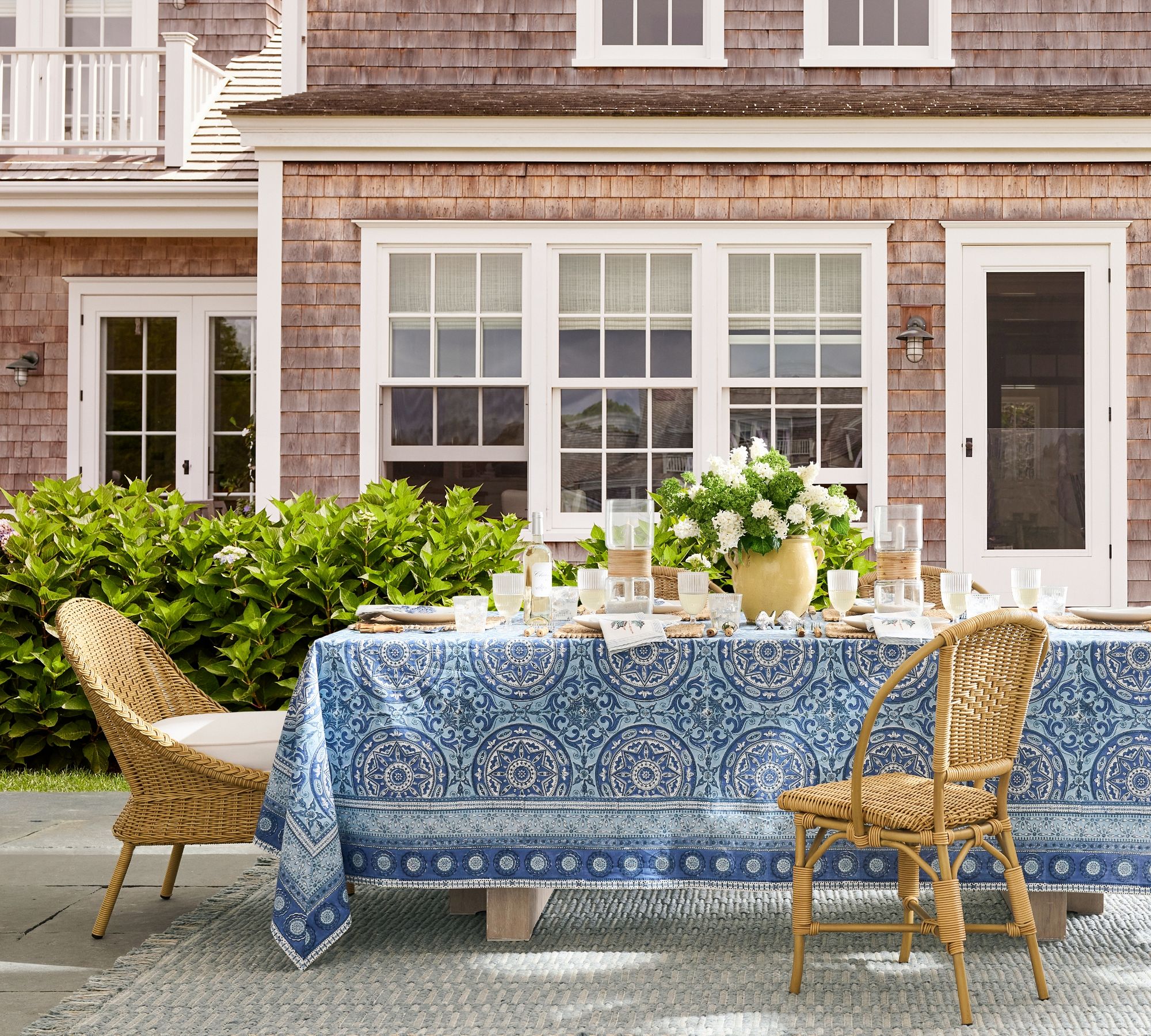 Nila Medallion Block Print Tablecloth