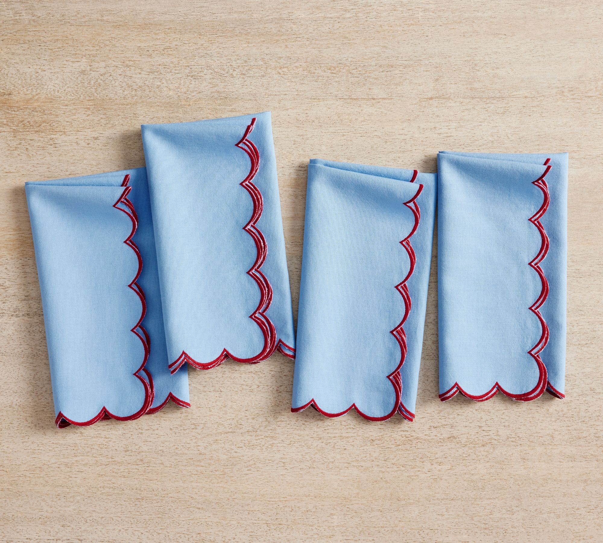 Scallop Border Cotton/Linen Napkins - Set of 4