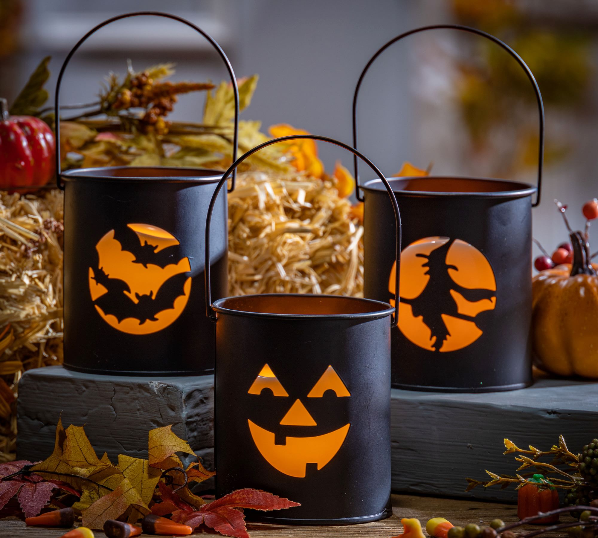 Black Metal Halloween Lanterns - Set of 6