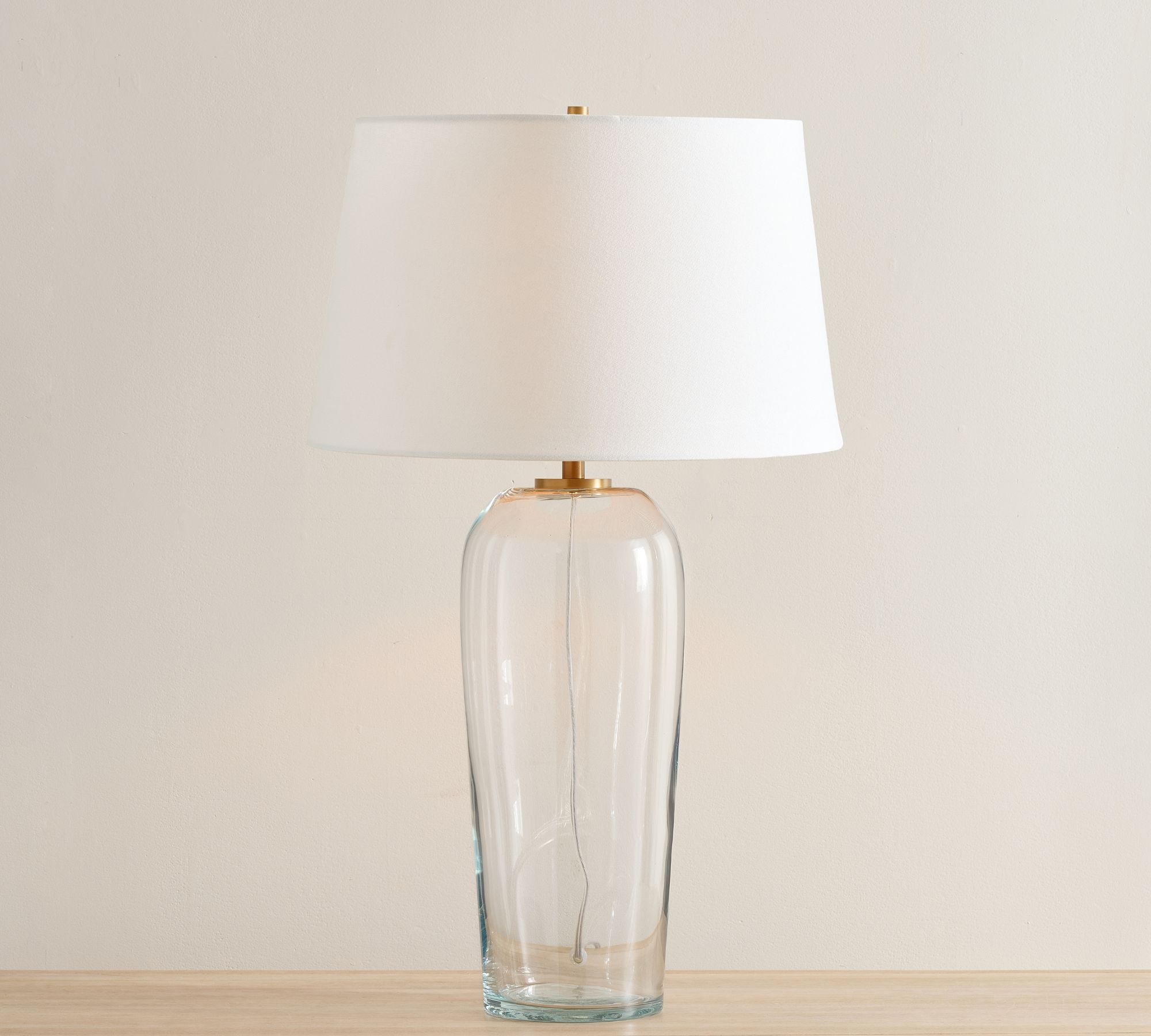 Carter Glass Table Lamp (18")