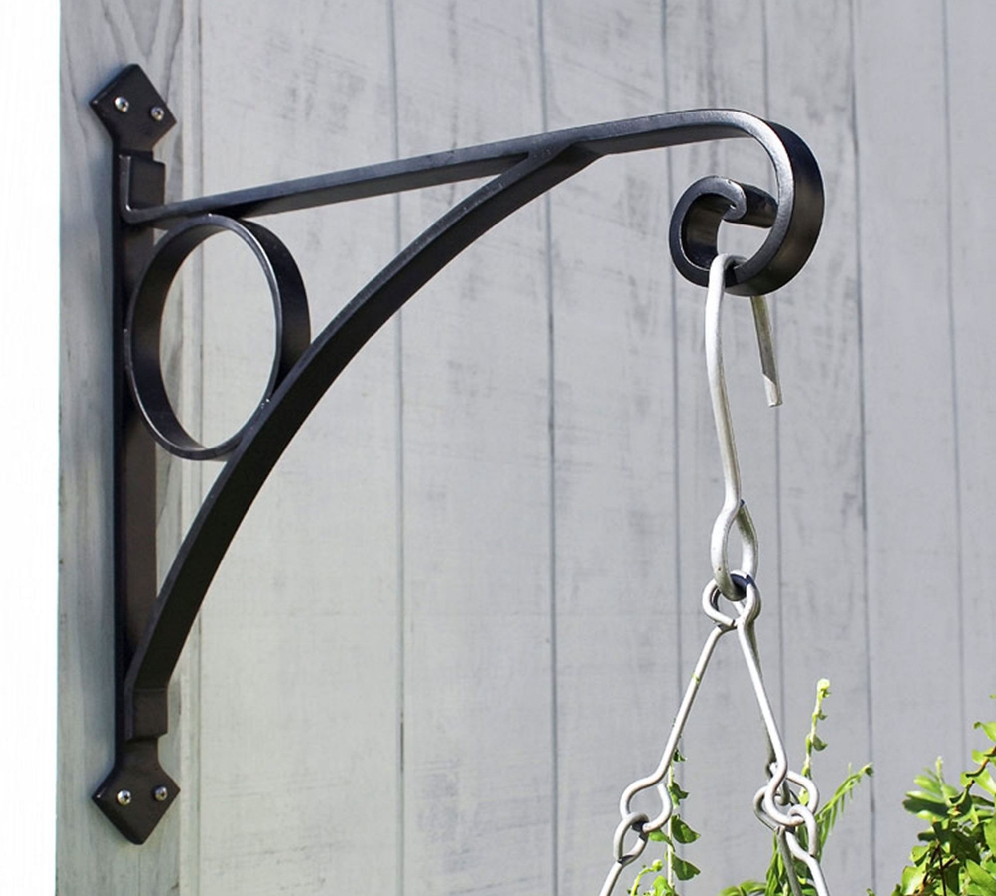 Swirl Wrought Iron Wall Bracket