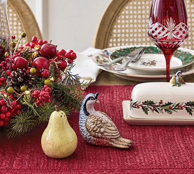 Pear salt and pepper shakers hotsell