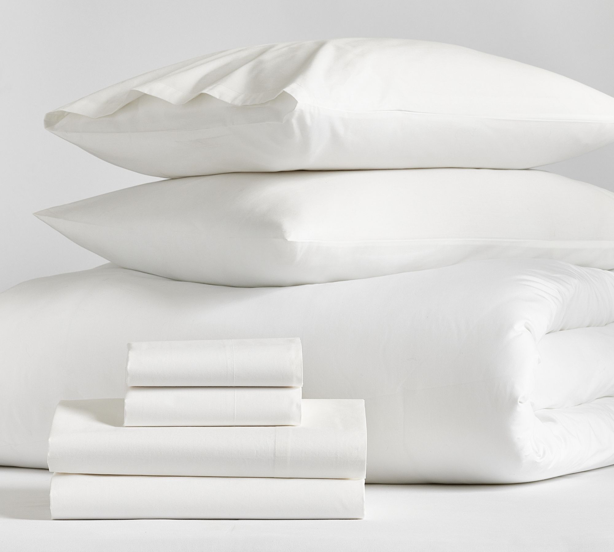 Resort Essential Percale Bedding Bundle Set