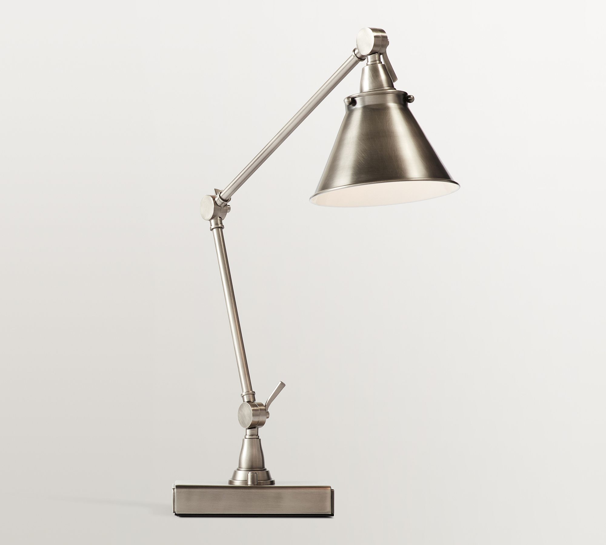 Architect's Adjustable USB Task Table Lamp (26")