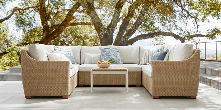 Outdoor pillows pottery barn best sale