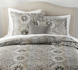 Jacquelyn Medallion Organic Sateen Duvet Cover