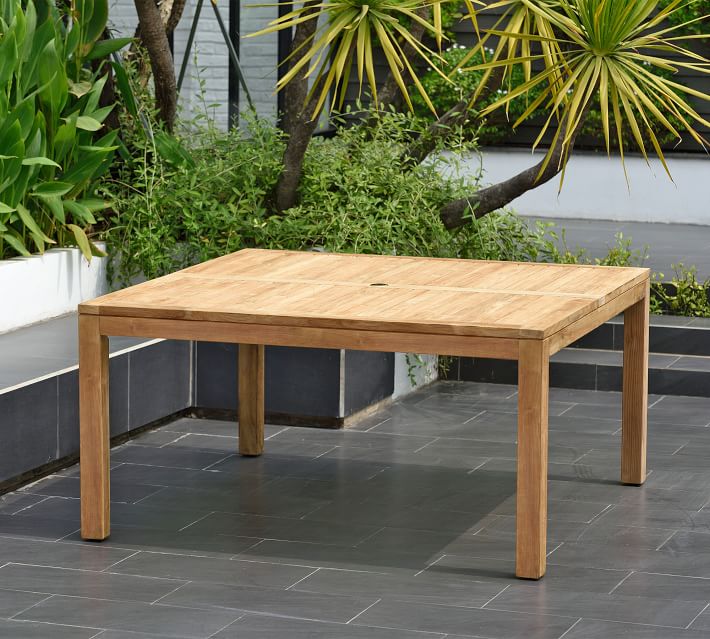 Pottery barn teak dining table discount