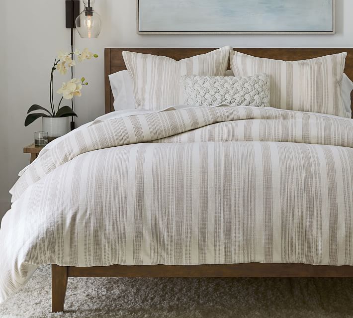 Pottery Barn Hawthorn Striped duvet discount queen and 2 shams