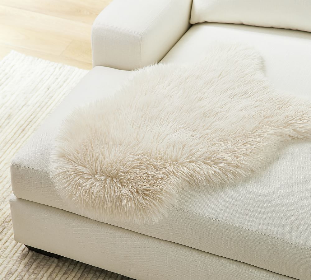 Luxe Faux Fur Hide (Ivory)