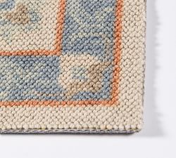 Open Box: Miah Tufted Rug