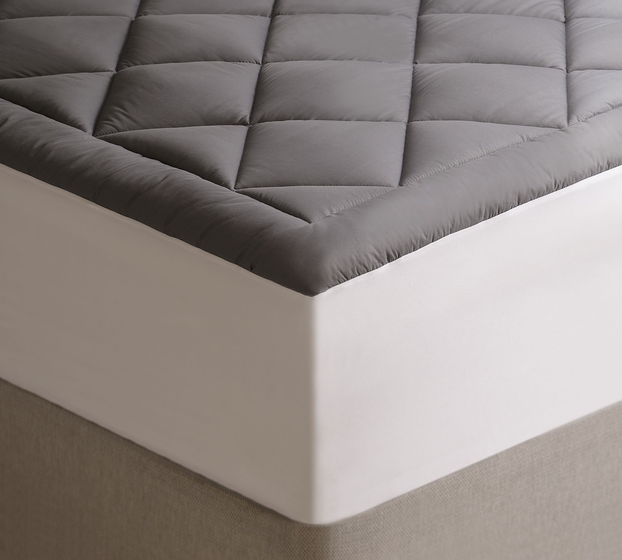 Graphene Mattress Down Alternative Pad