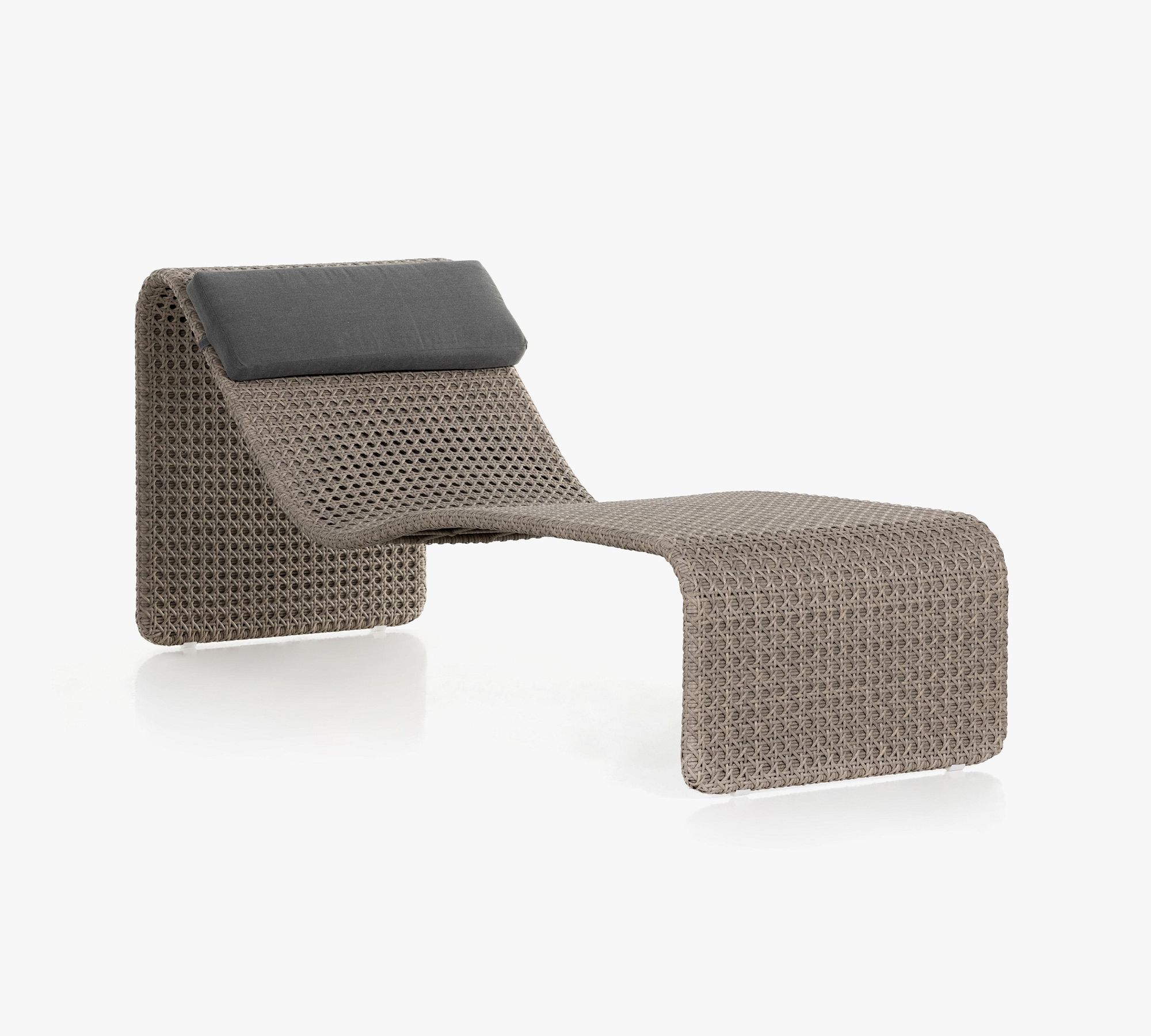 Tilly Woven Outdoor Chaise Lounge