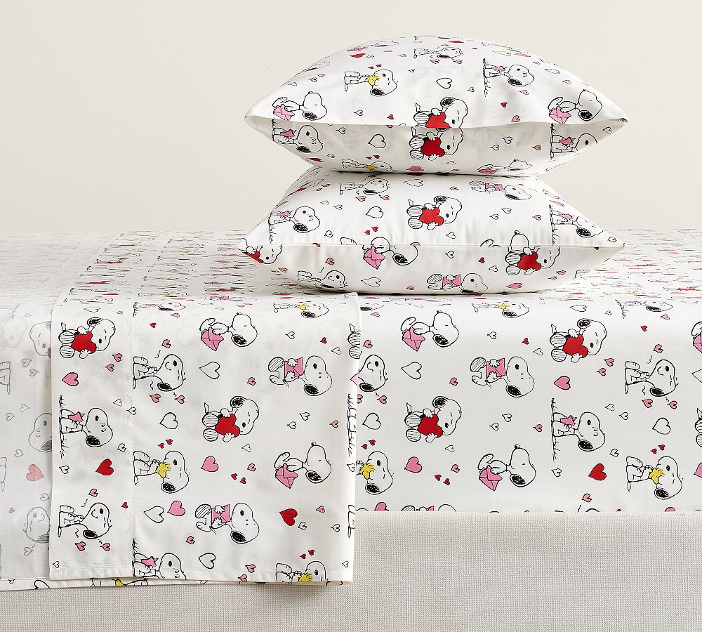 Snoopy Hearts Sheet Set - Cozy & Stylish Bedding | Pottery Barn