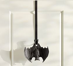 Pottery barn shops bat wreath