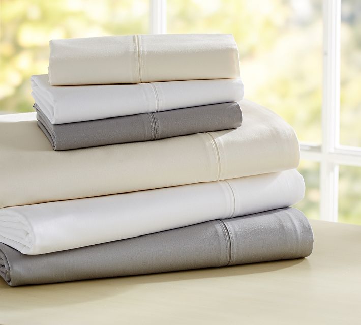 Top Pottery barn 700 Thread Count Sheet set king size in white brand new