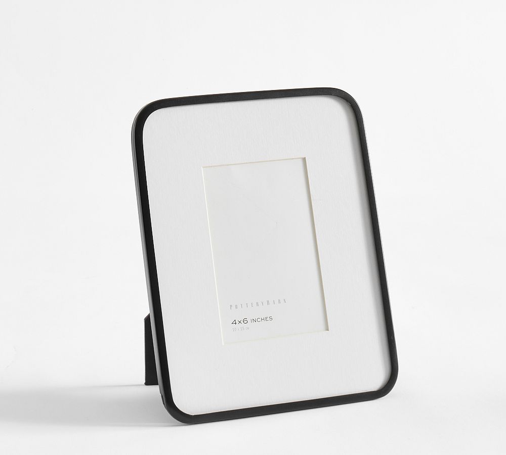 Black Radius Frames