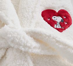 Peanuts Snoopy&#8482; Hearts Robe