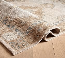 Finn Hand-Knotted Wool Rug