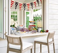 Galvanized Americana Rectangle Tray with Wooden Handles