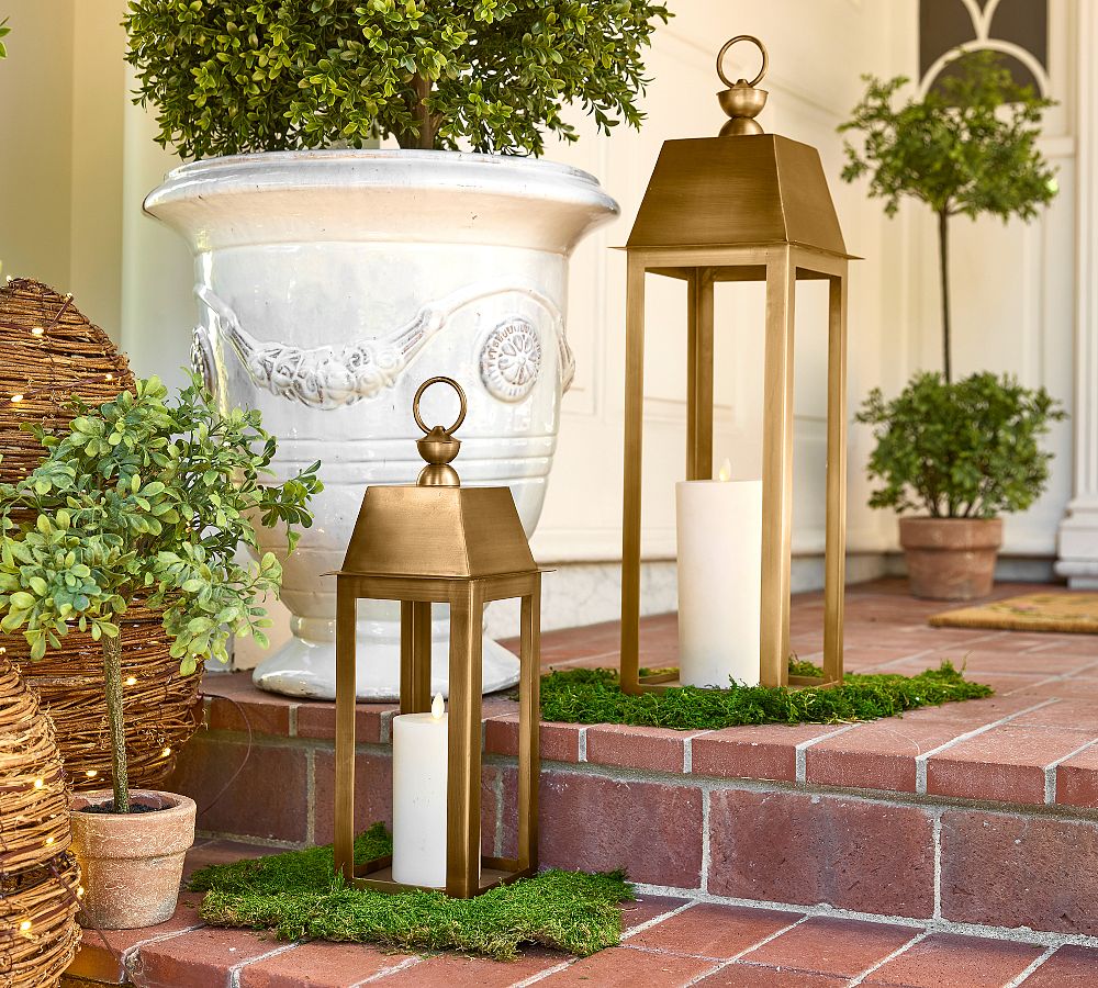 Everett Lantern 24" High