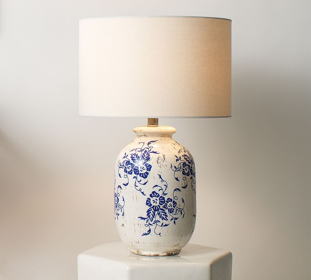 Loyola Ceramic Table Lamp (22&quot;)