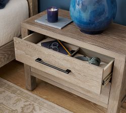 Finn Nightstand (31&quot;)