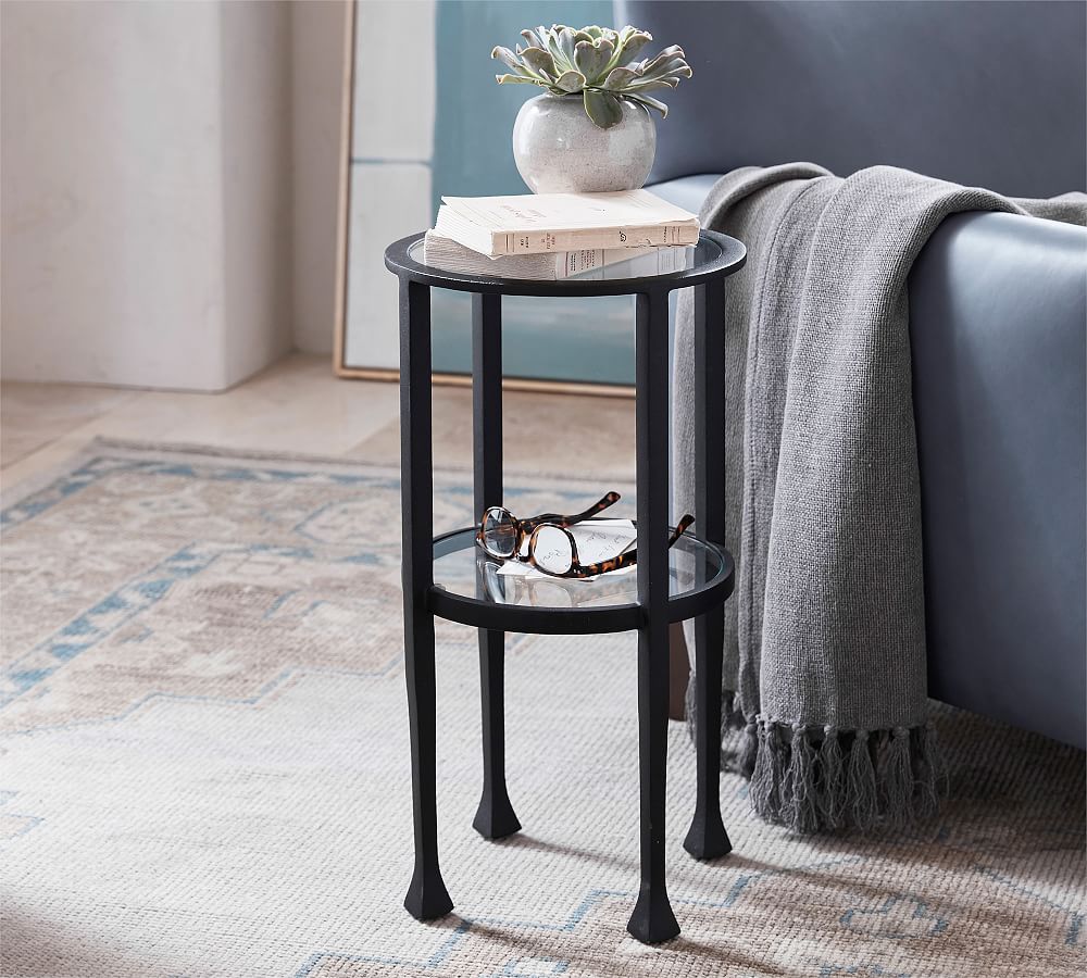 Tanner Round Glass Accent Table (12&quot;)