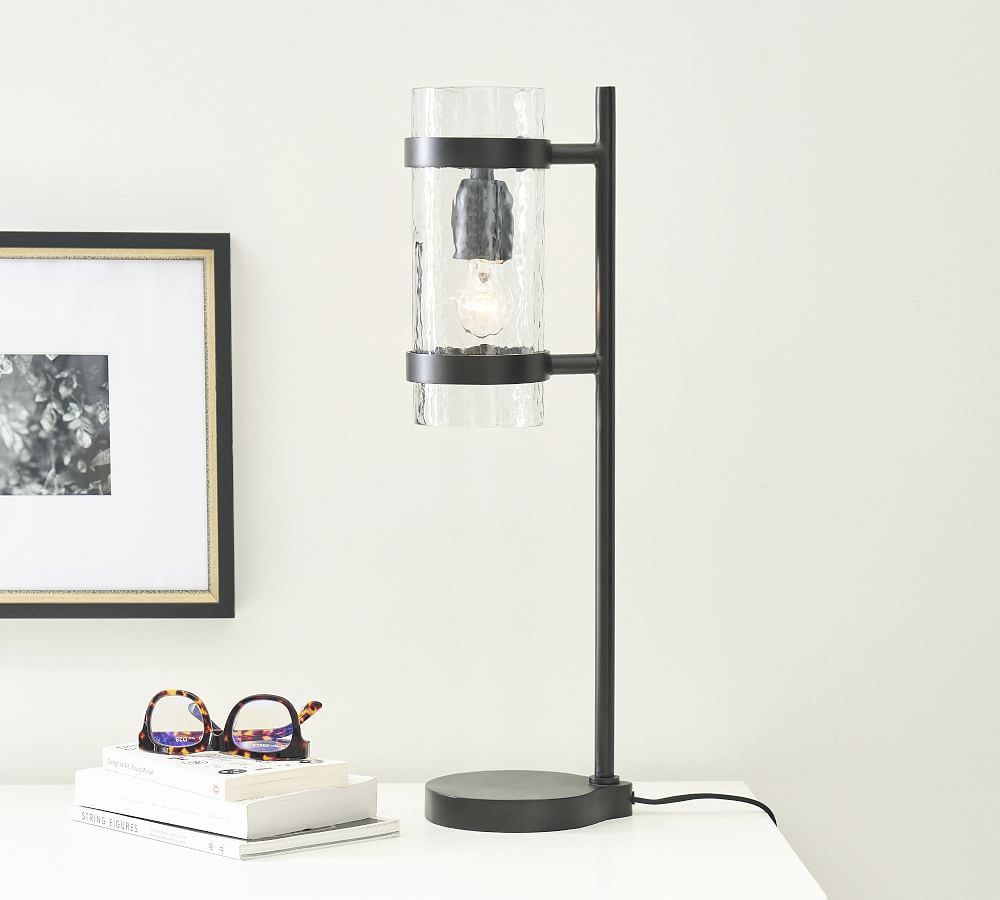 Laurel Glass Table Lamp (22&quot;)