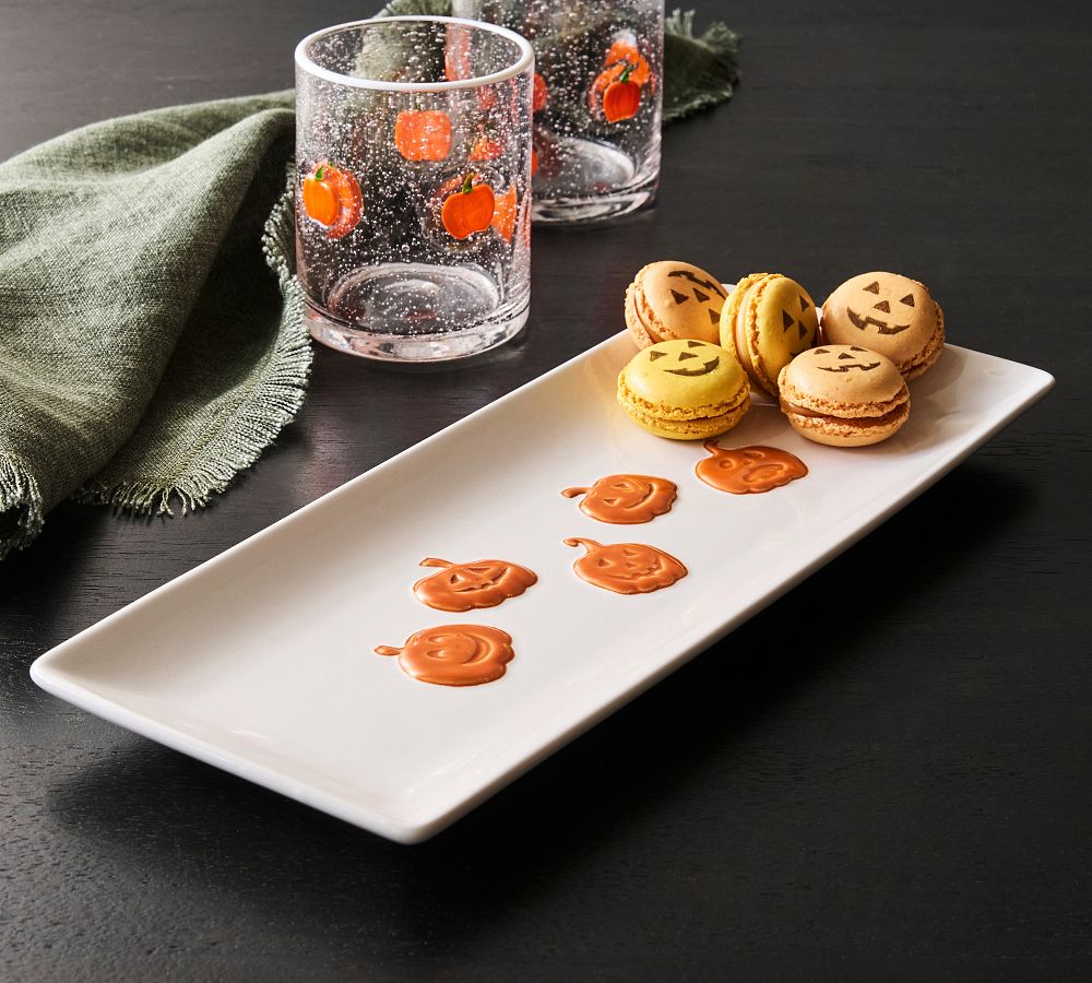 Jack-O&rsquo;-Lantern Whimsy Stoneware Cookie Platter
