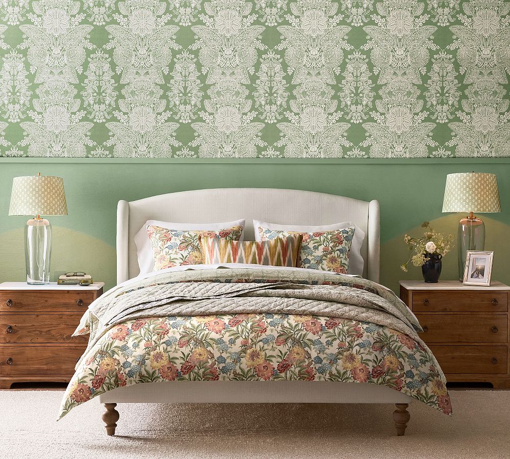 Augusta Upholstered Platform Bed