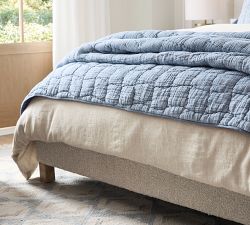Get the Look: A Calming Escape