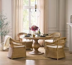 Heritage Farmhouse Pedestal Extendable Dining Table (56&quot;-76&quot;)
