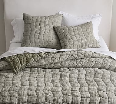 Pottery Barn King Cloud 2024 Linen Handcrafted Quilt