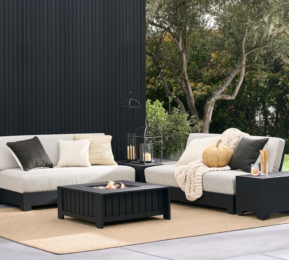 Malibu Metal Platform 4-Piece Outdoor Sectional Set (66&quot;)