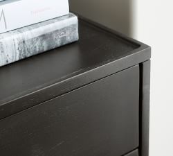 Warren Nightstand (28&quot;)