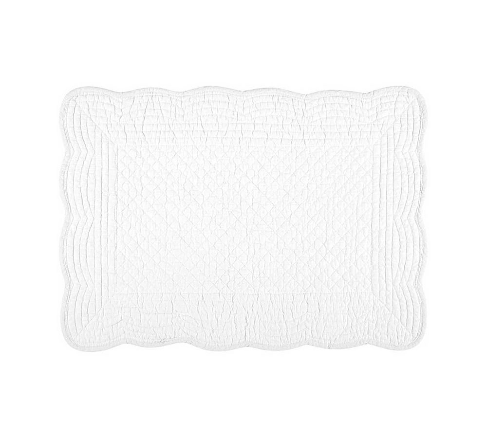 White Cotton Quilted Scalloped Edge Placemats - Set of 4