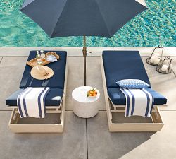 Indio Eucalyptus Modern Platform Outdoor Single Chaise Lounge