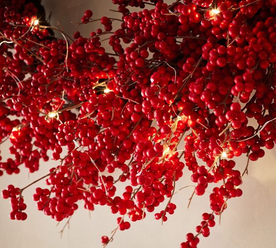 Lit Faux Red Berry Wreath & Garland