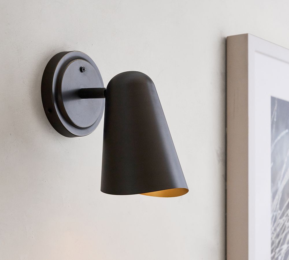Hayes Metal Task Sconce (8&quot;)