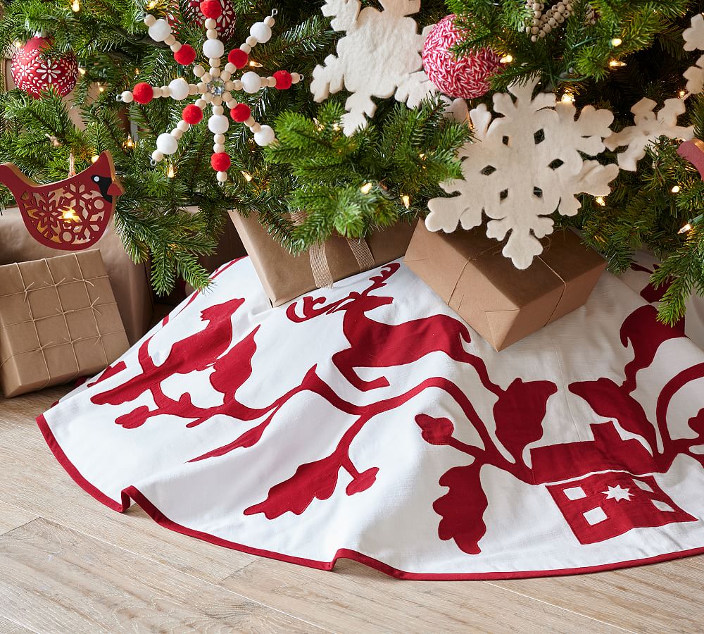 Nordic Reindeer Tree Skirt