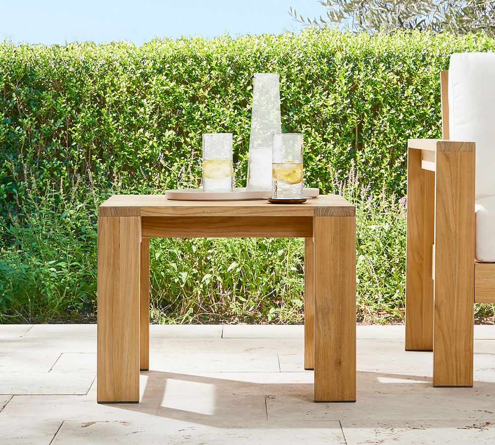 Malibu Teak Square Outdoor Side Table (24&quot;)