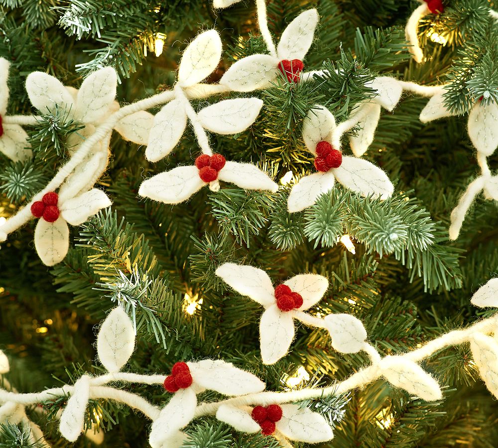 Felt Holly Garland